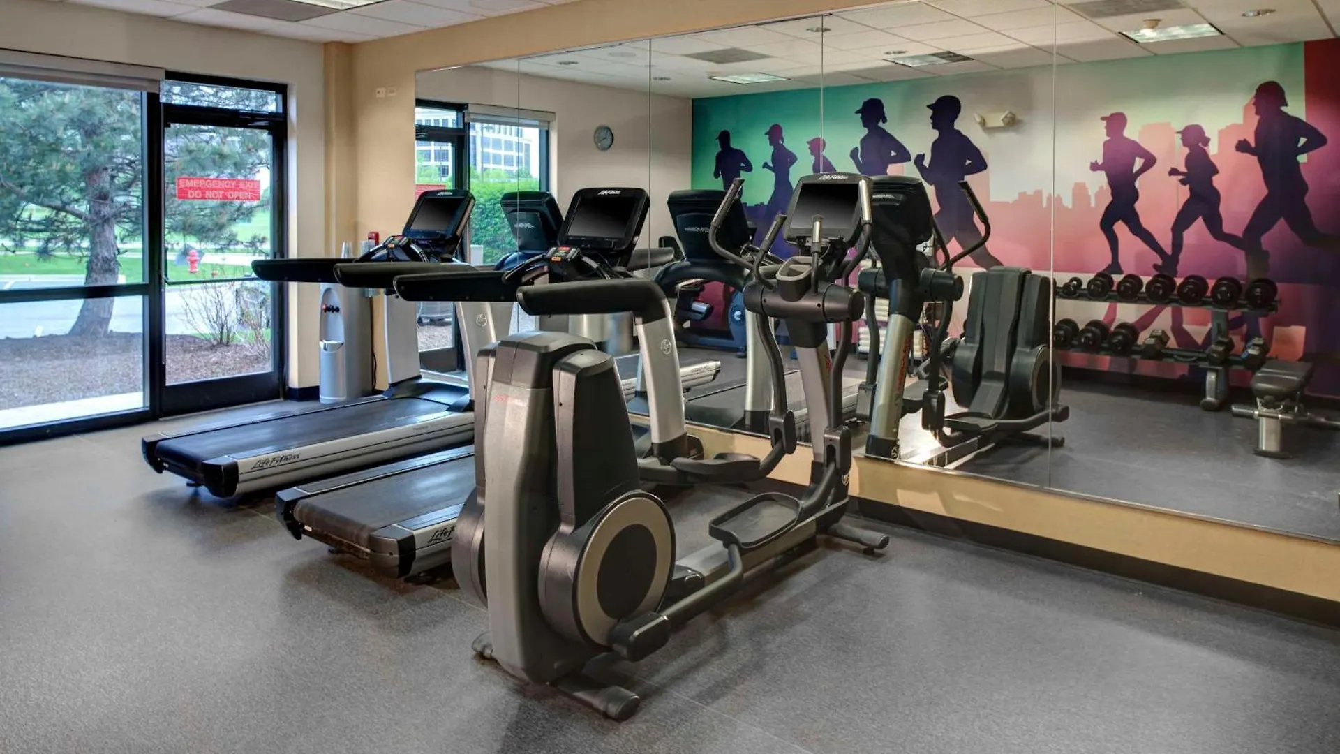 Hyatt Place Louisville-East 3*, Louisville